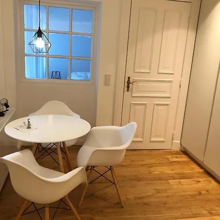Eine Kleine Gemuetliche Wohnung Hamburg Exterior foto